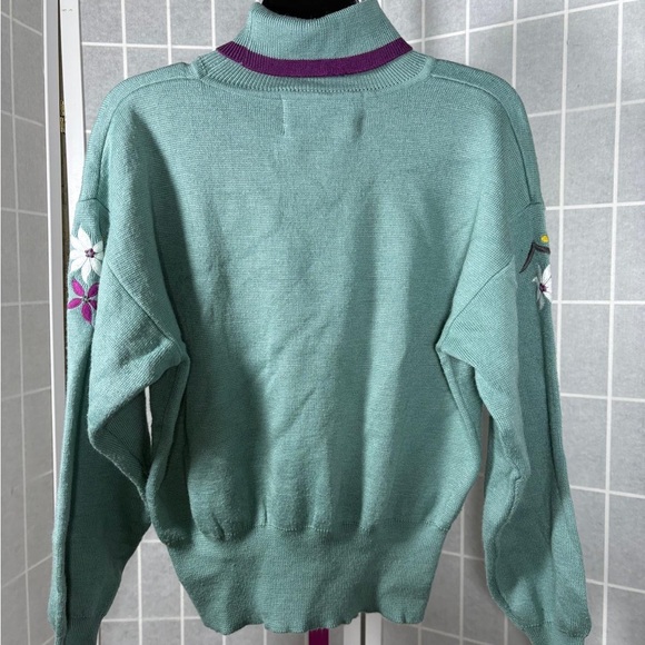 Vintage Obemeyer Floral Embroidered Teal turtleneck sweater - Picture 3 of 5